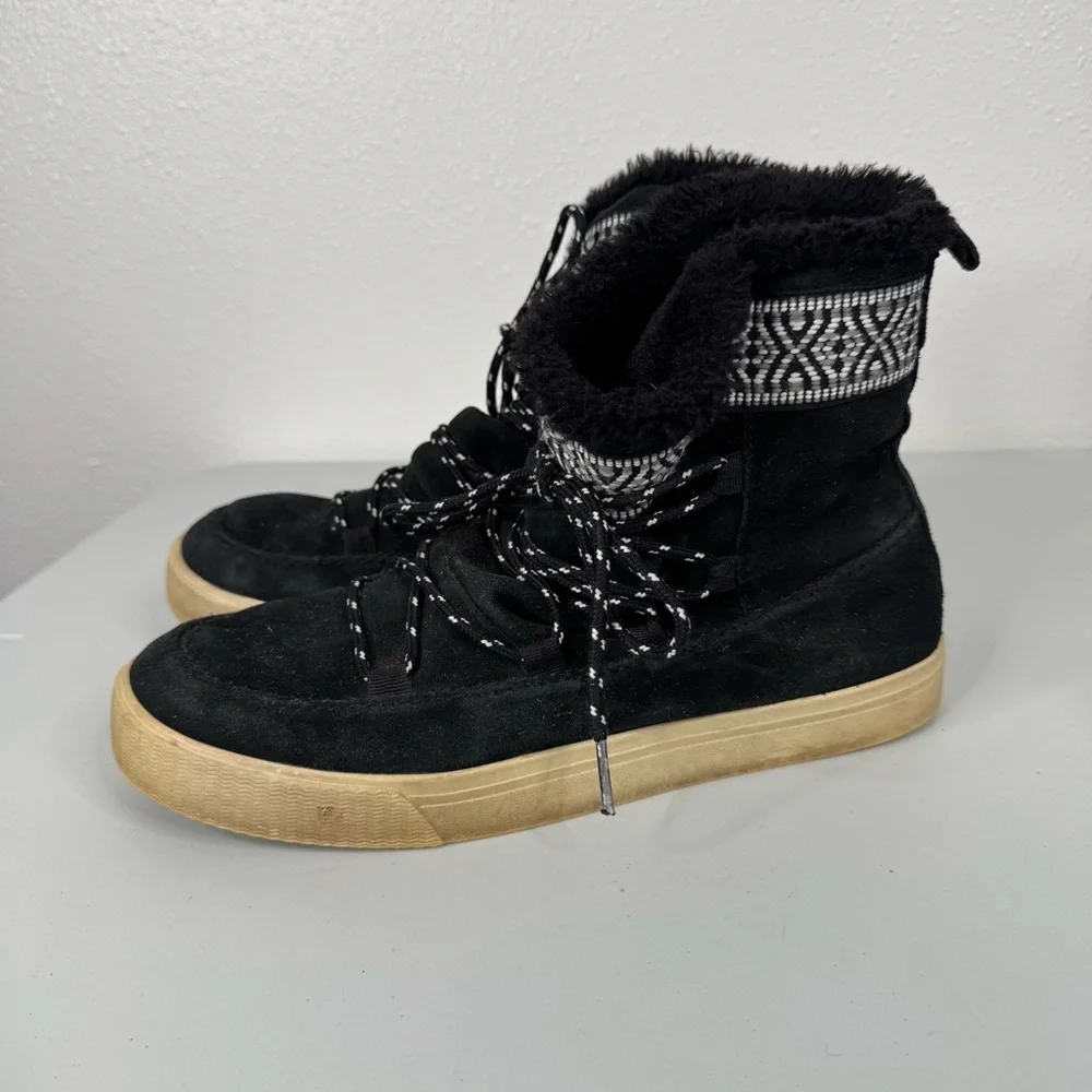 Toms Black‎ Lace Up Winter Shoes Size 9.5